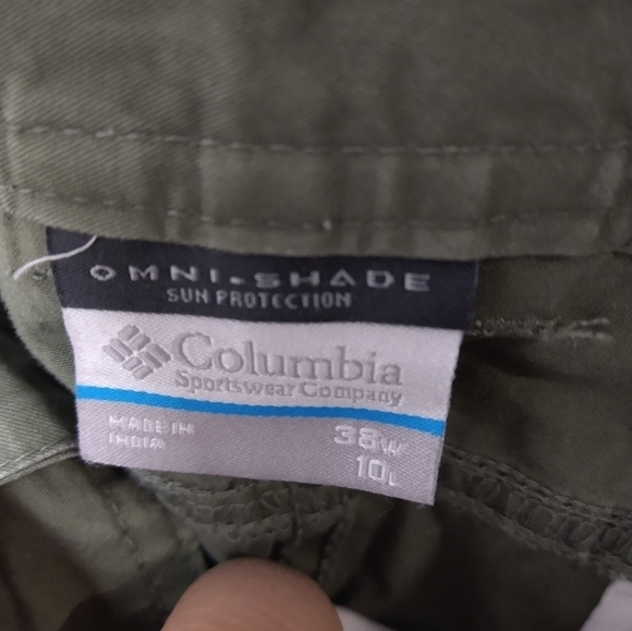 $ Columbia men's olive green cargo short omni shade protection size 38X10 - Picture 6 of 8
